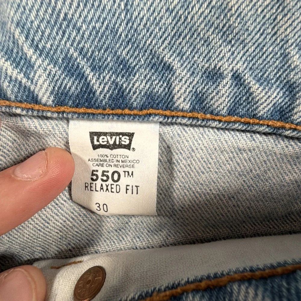 VINTAGE Levi's 550 Orange Tab Denim Jean Shorts Men's Size 30 90s